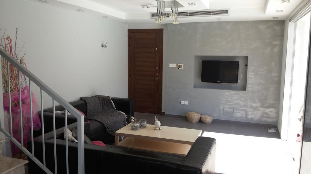 Palms Resort Apartments Alethriko ห้อง รูปภาพ